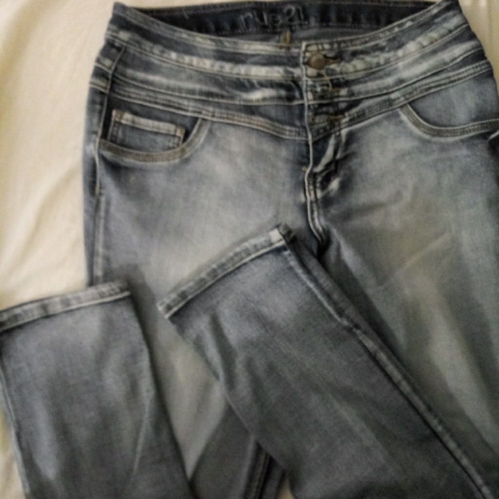 High Waisted jeans